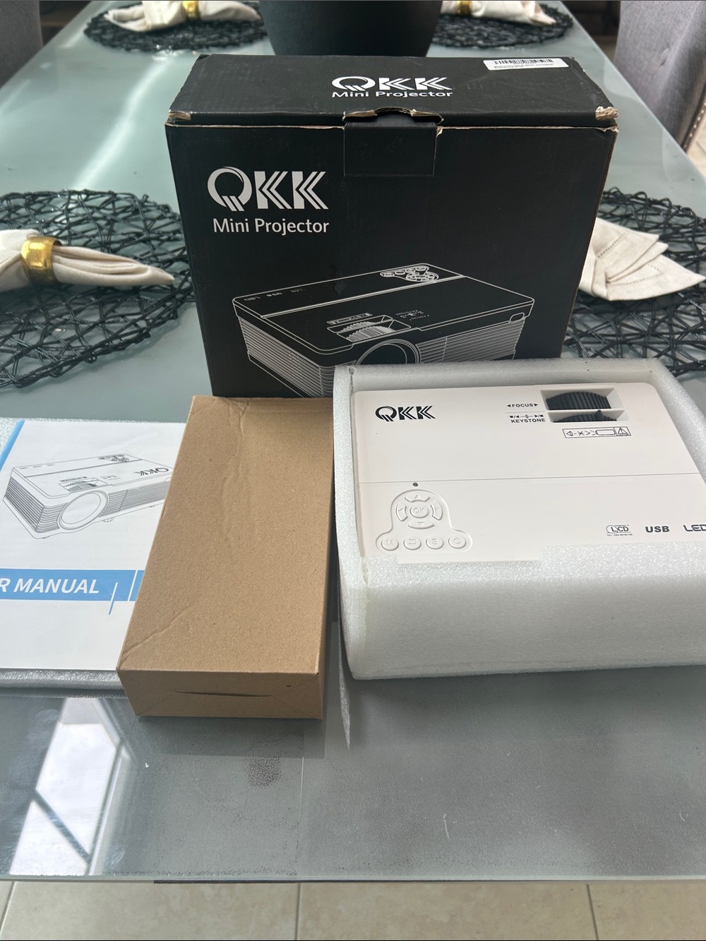 QKK Mini Projector - White